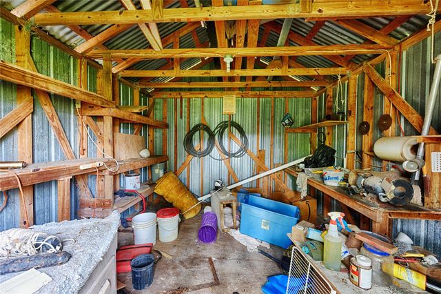 705 Baumgarten Street, Schulenburg, TX 78956