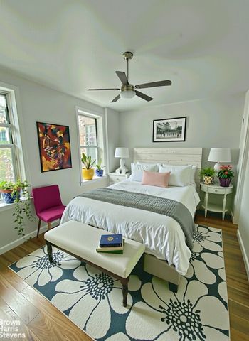 7261 113th St Apt 3C, New York City, NY 11375