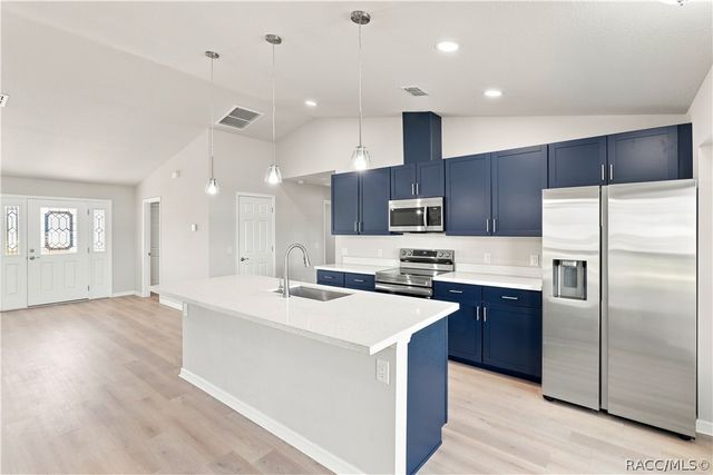 110 N Dupont Terrace, Inverness, FL 34453