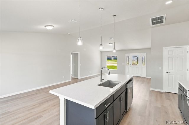 110 N Dupont Terrace, Inverness, FL 34453