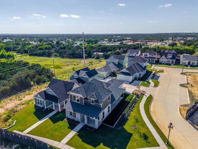 106 Cardinal Woods Court, Granbury, TX 76049