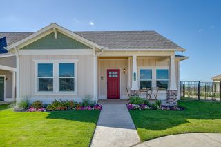 106 Cardinal Woods Court, Granbury, TX 76049