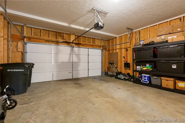 8103 Lucas Lane, Charlestown, IN 47111