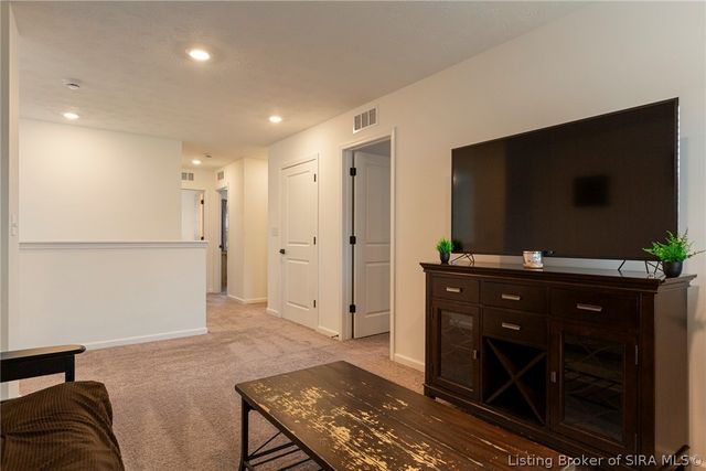 8103 Lucas Lane, Charlestown, IN 47111