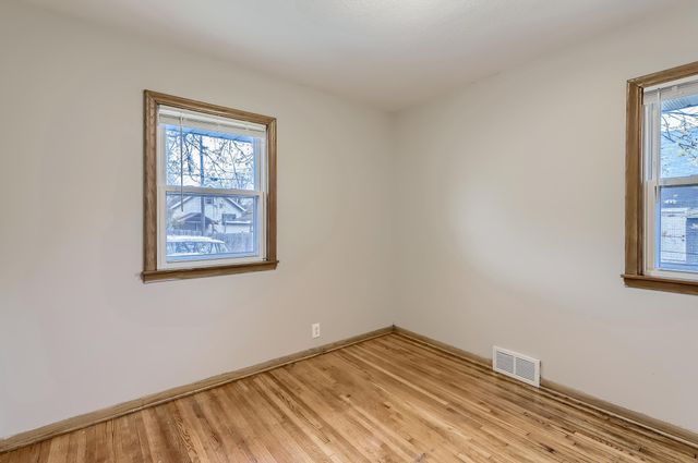 3921 Lyndale Avenue N, Minneapolis, MN 55412