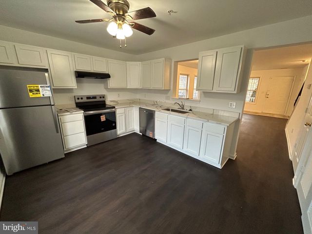 227 54TH ST NE, Washington, DC 20019