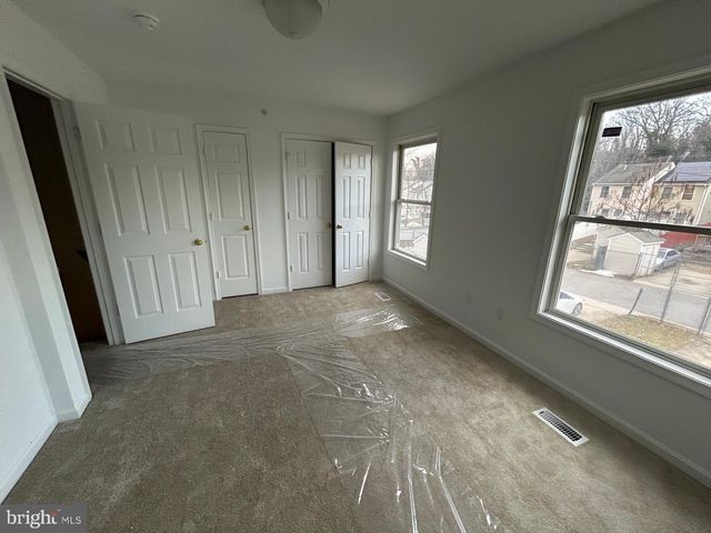 227 54TH ST NE, Washington, DC 20019