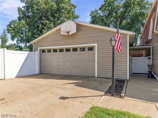 3838 Georgia Street NW, Massillon, OH 44646