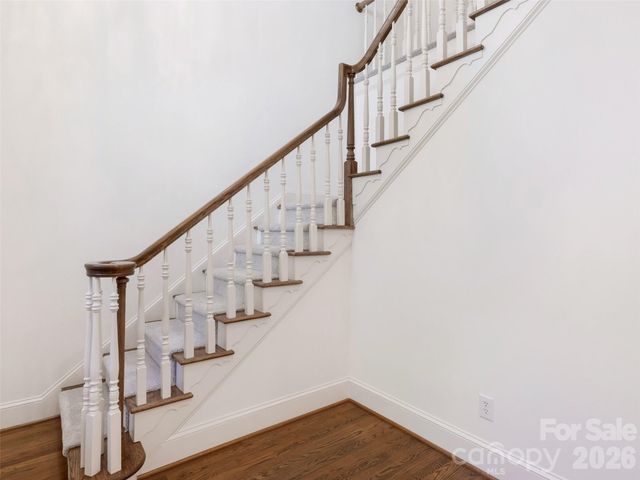8952 Challis Hill Lane, Charlotte, NC 28226
