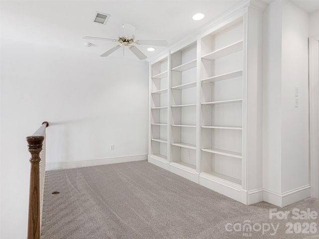 8952 Challis Hill Lane, Charlotte, NC 28226