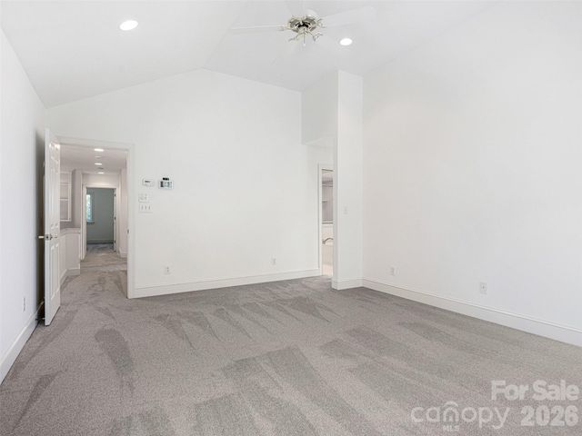 8952 Challis Hill Lane, Charlotte, NC 28226