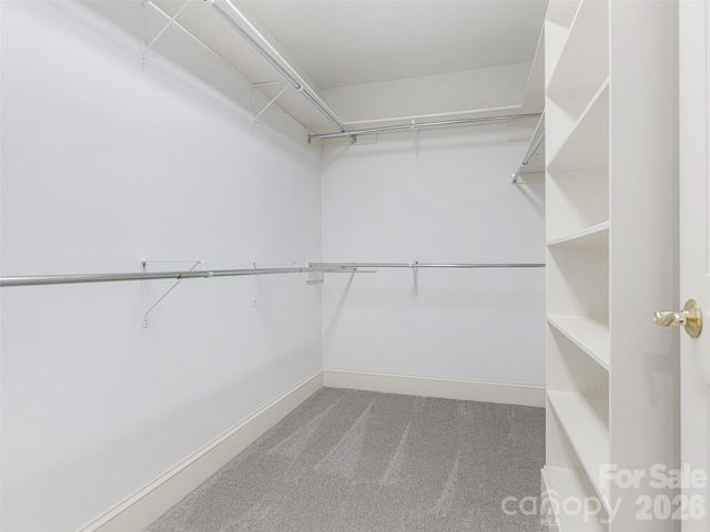 8952 Challis Hill Lane, Charlotte, NC 28226