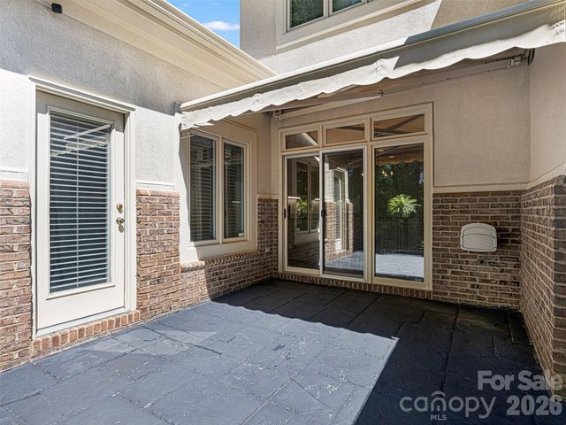 8952 Challis Hill Lane, Charlotte, NC 28226