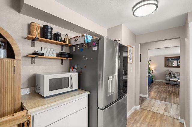 2190 Delta Waters Road, Medford, OR 97504