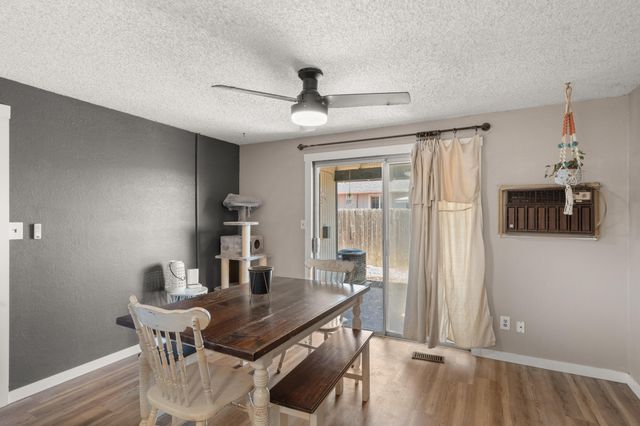 2190 Delta Waters Road, Medford, OR 97504