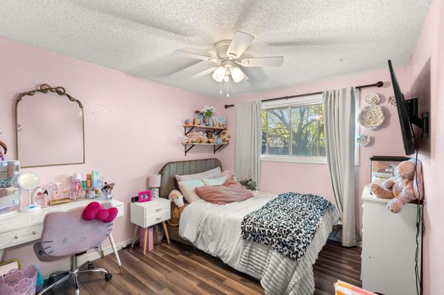 2190 Delta Waters Road, Medford, OR 97504