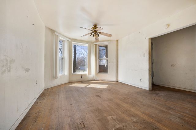 7241 S Yale Avenue, Chicago, IL 60621