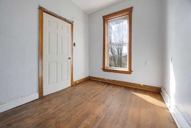 7241 S Yale Avenue, Chicago, IL 60621