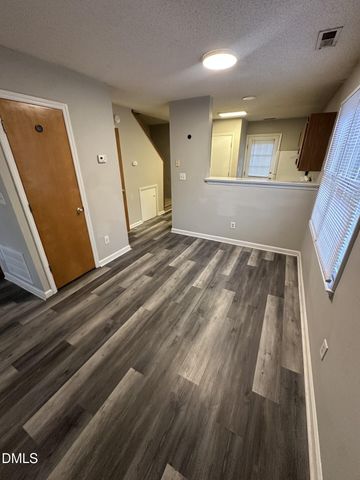 2915 Faversham Place, Raleigh, NC 27604