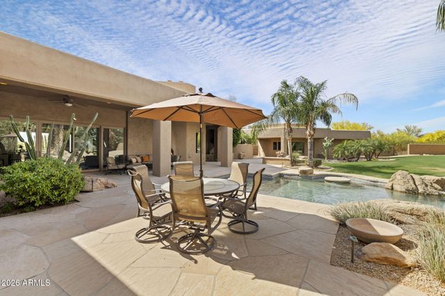 8130 E WILLIAMS Drive, Scottsdale, AZ 85255