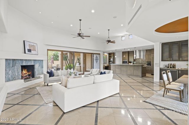 8130 E WILLIAMS Drive, Scottsdale, AZ 85255