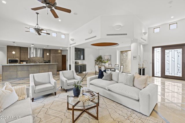 8130 E WILLIAMS Drive, Scottsdale, AZ 85255