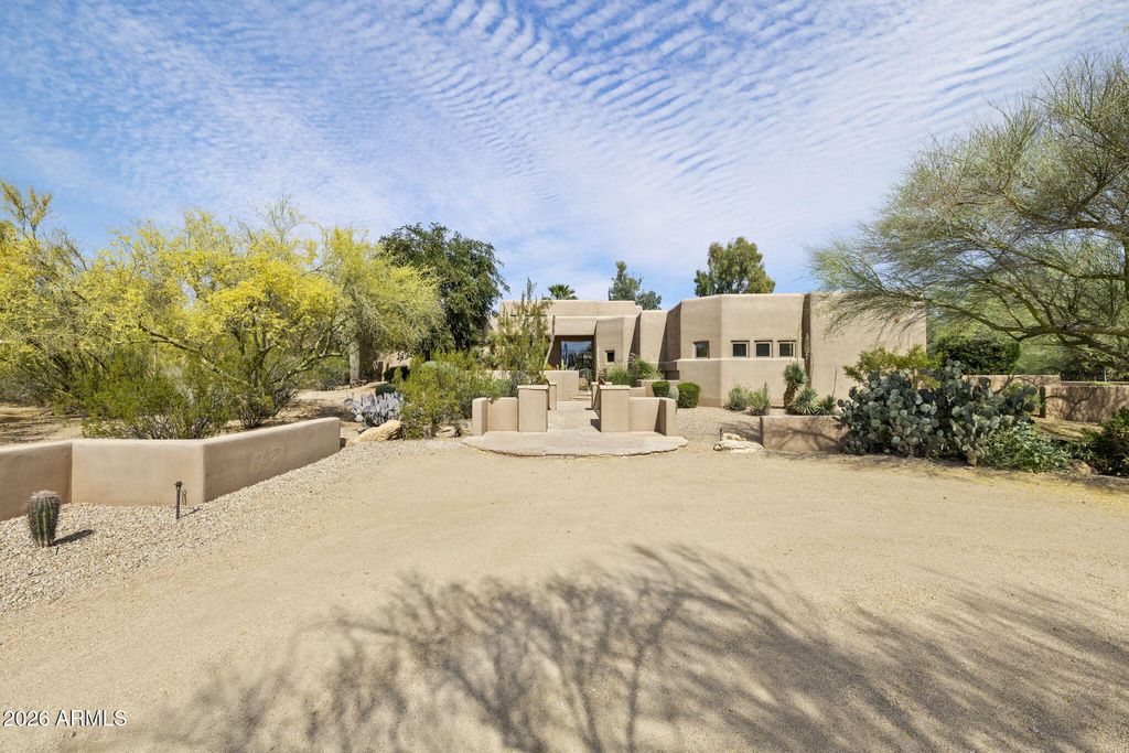 8130 E WILLIAMS Drive, Scottsdale, AZ 85255 — photo 2