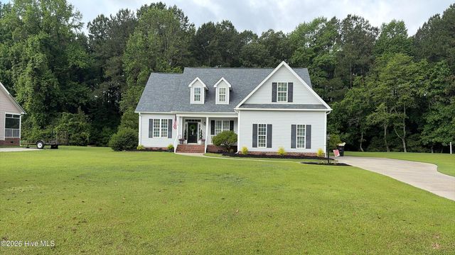 3204 Misty Pines Road, Greenville, NC 27858