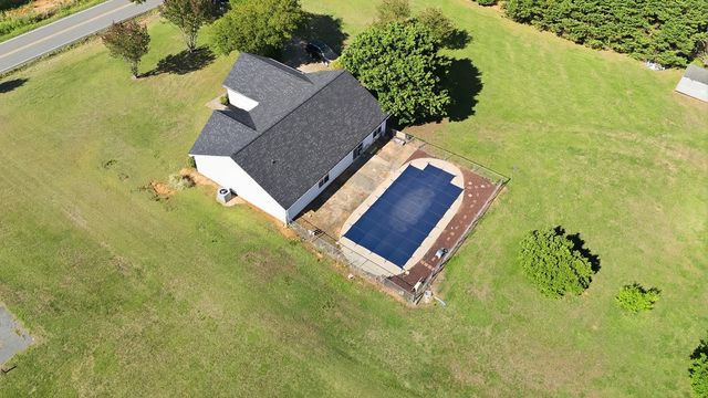 515 Archibald Road, Chesnee, SC 29323