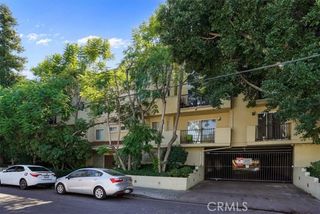 11044 Acama, North Hollywood (los Angeles), CA 91602