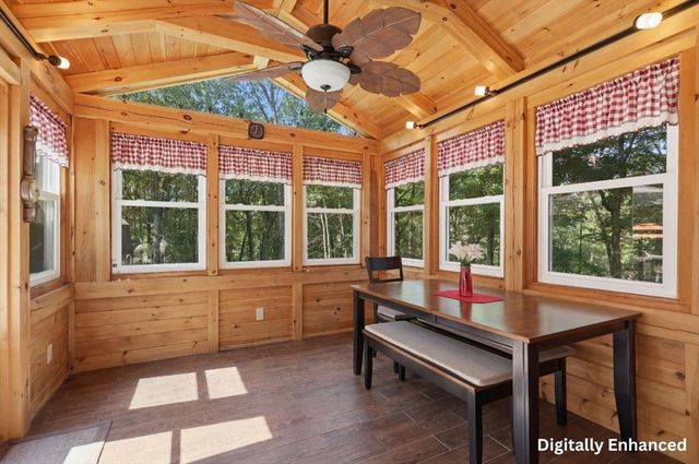 73 West Street, Pepperell, MA 01463