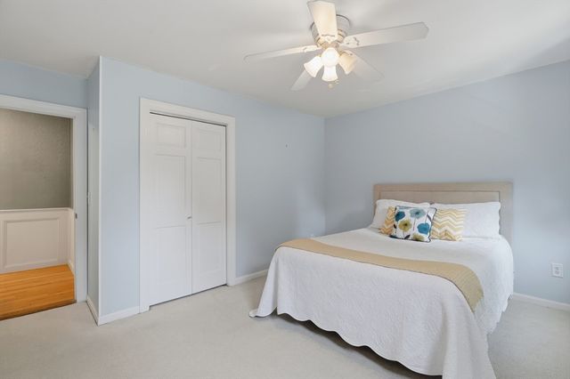 73 West Street, Pepperell, MA 01463