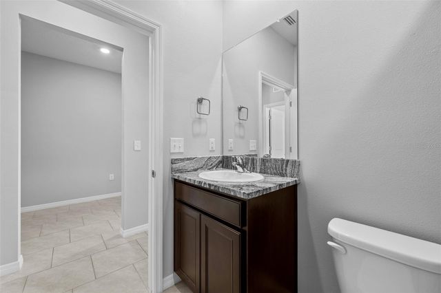 8635 BOWER BASS CIRCLE, Wesley Chapel, FL 33545