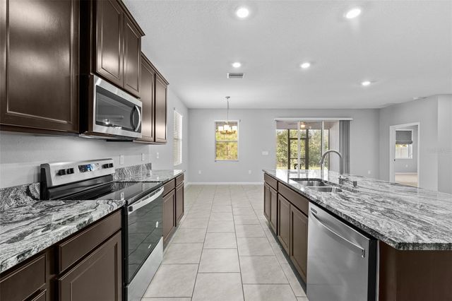 8635 BOWER BASS CIRCLE, Wesley Chapel, FL 33545