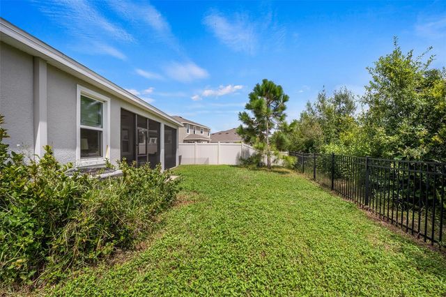 8635 BOWER BASS CIRCLE, Wesley Chapel, FL 33545