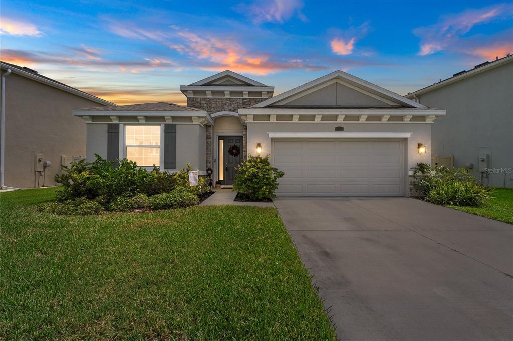 8635 BOWER BASS CIRCLE, Wesley Chapel, FL 33545