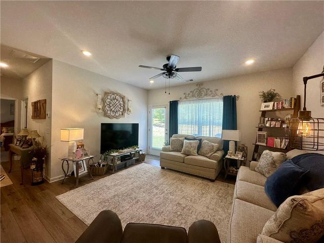 53 Bennett Way SE, Rome, GA 30161