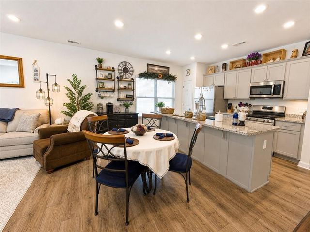 53 Bennett Way SE, Rome, GA 30161