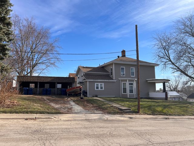 905 4th Street, Lasalle, IL 61301