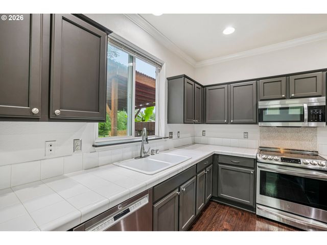 4304 Ne 57TH Pl, Vancouver, WA 98661