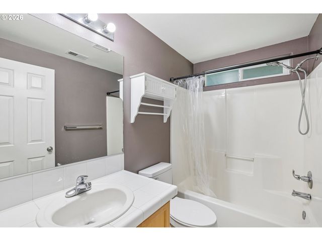 4304 Ne 57TH Pl, Vancouver, WA 98661
