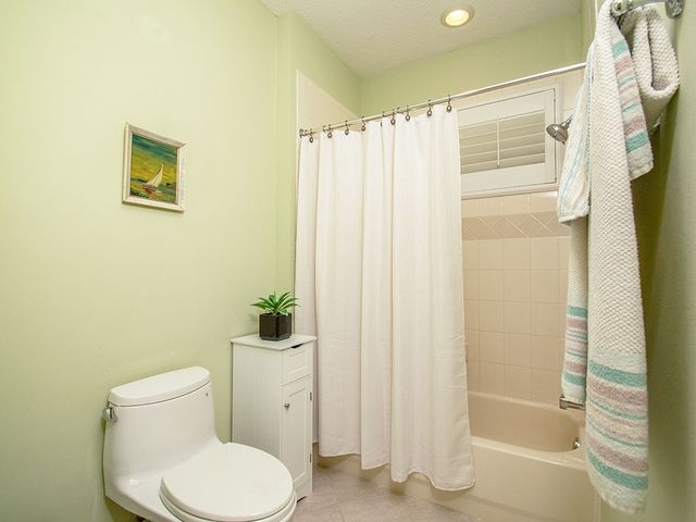 5450 Camino Real Lane, Vero Beach, FL 32967