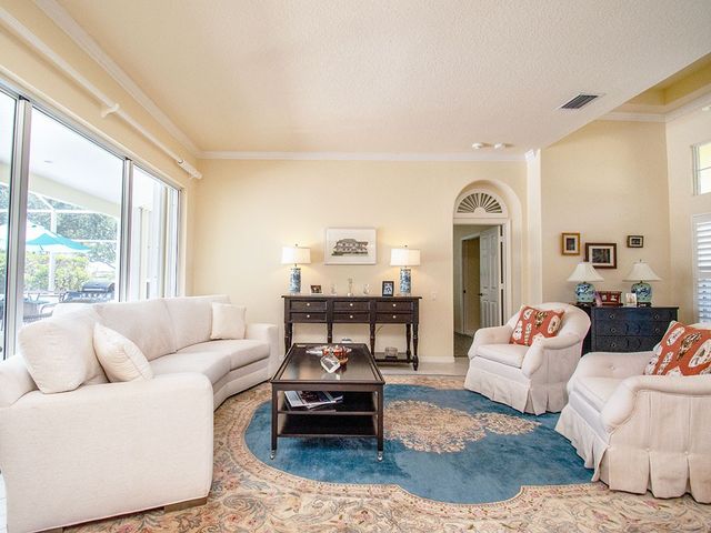 5450 Camino Real Lane, Vero Beach, FL 32967