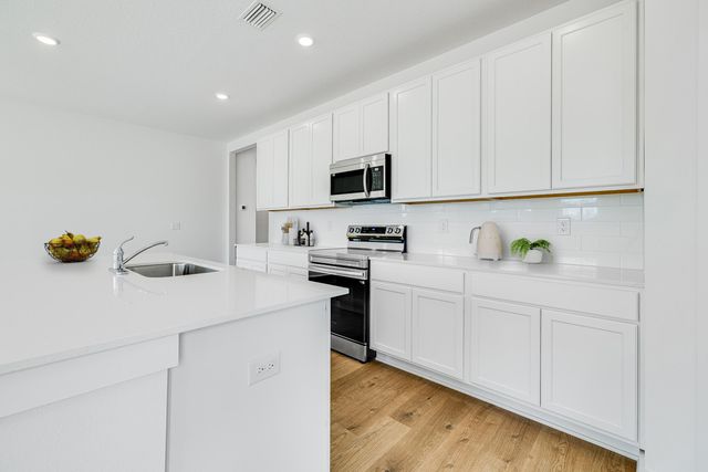 30 Bent Oak Drive Homesite B30, Freeport, FL 32439