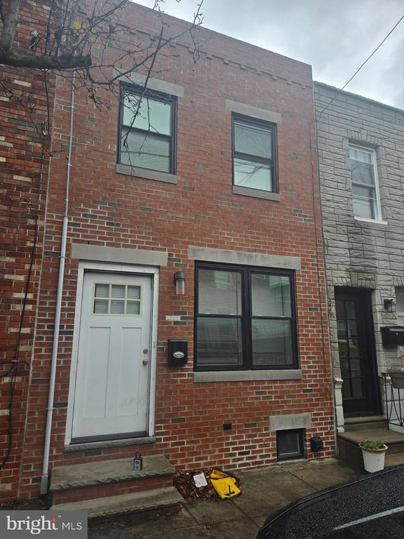 1928 S CAMAC ST, Philadelphia, PA 19148