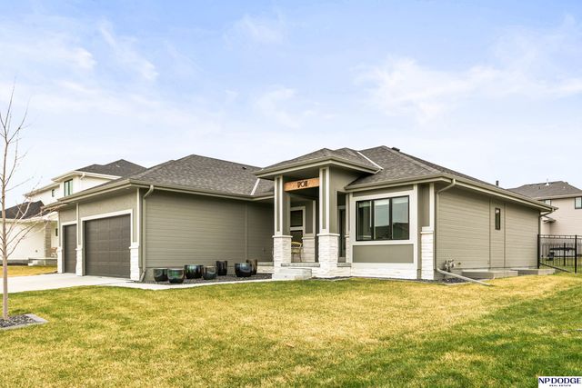 17011 Sarah Street, Bennington, NE 68007