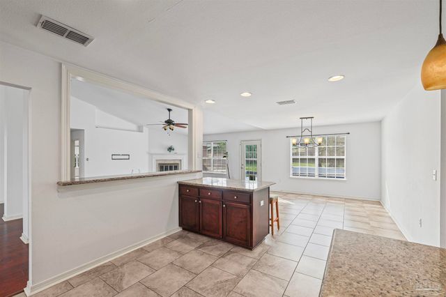 4810 Endeavor Ct, Milton, FL 32570
