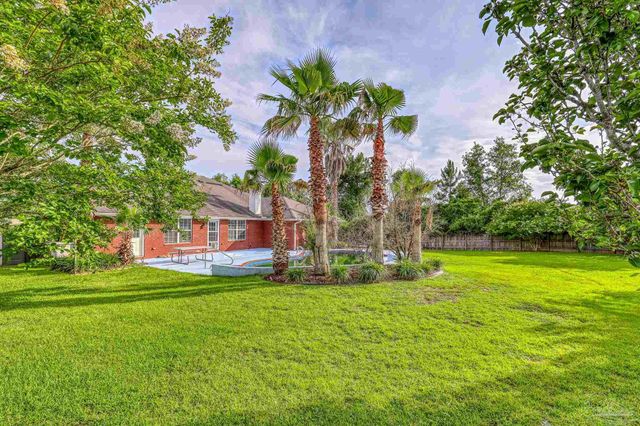 4810 Endeavor Ct, Milton, FL 32570