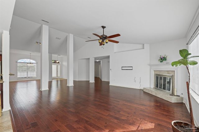 4810 Endeavor Ct, Milton, FL 32570