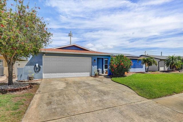 12137 ORANGE BLOSSOM DRIVE, Seminole, FL 33772